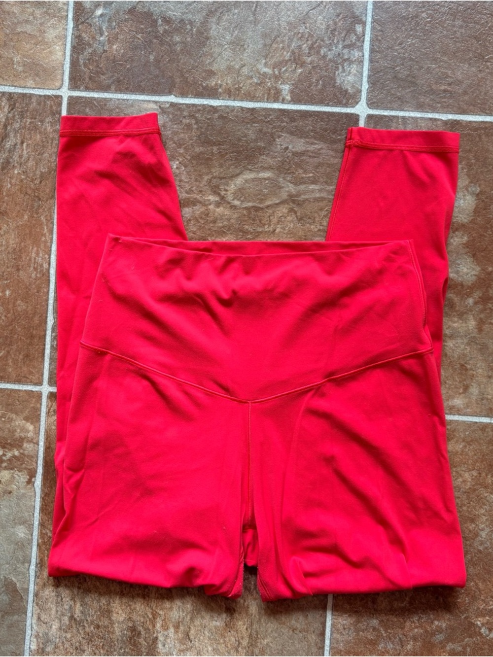 aerie Offline High-Rise 7/8 Leggings in Vibrant Red - NWOT - Picture 6 of 6